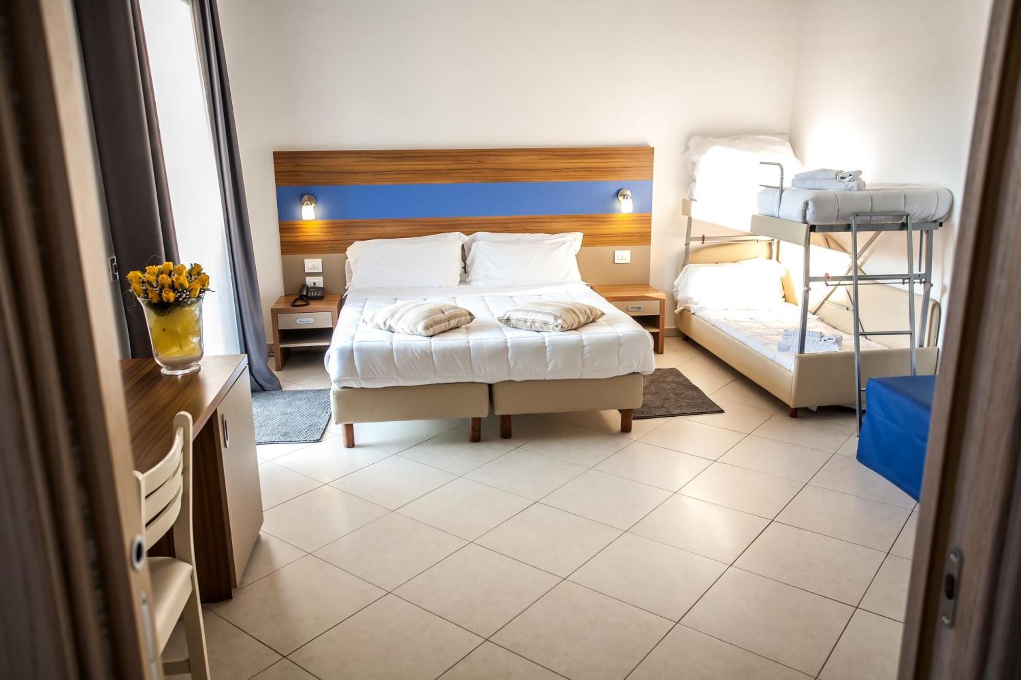 Hotel Oceanomare Punta Marina Værelse billede